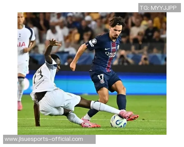 西甲焦点战巴黎圣日耳曼大胜巴萨乌龙球成比赛转折点分析